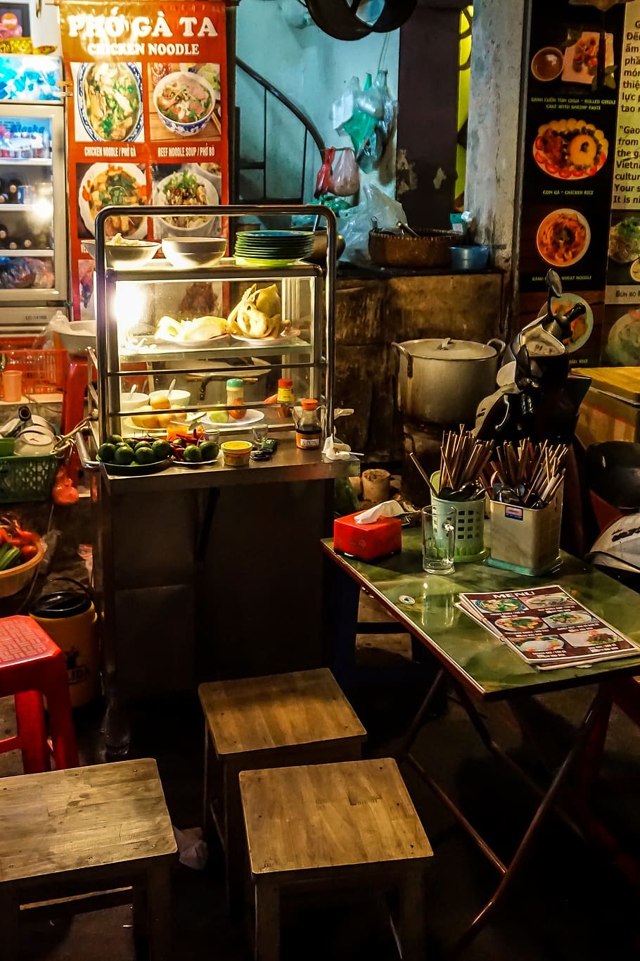comida callejera, hanoi, vietnam, tradicional, cultura, mercado, cocina, vendedor, viajes, estilo de vida