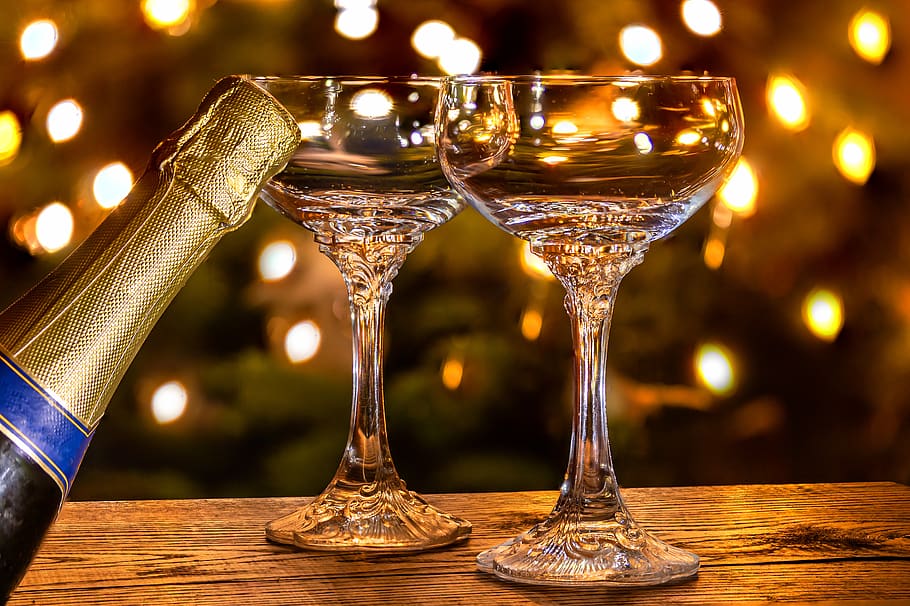 copas de champán, botella de vino espumoso, champán, nochevieja, día de año nuevo, colonia, prost, tarjeta de cumpleaños, fin de año, saludos