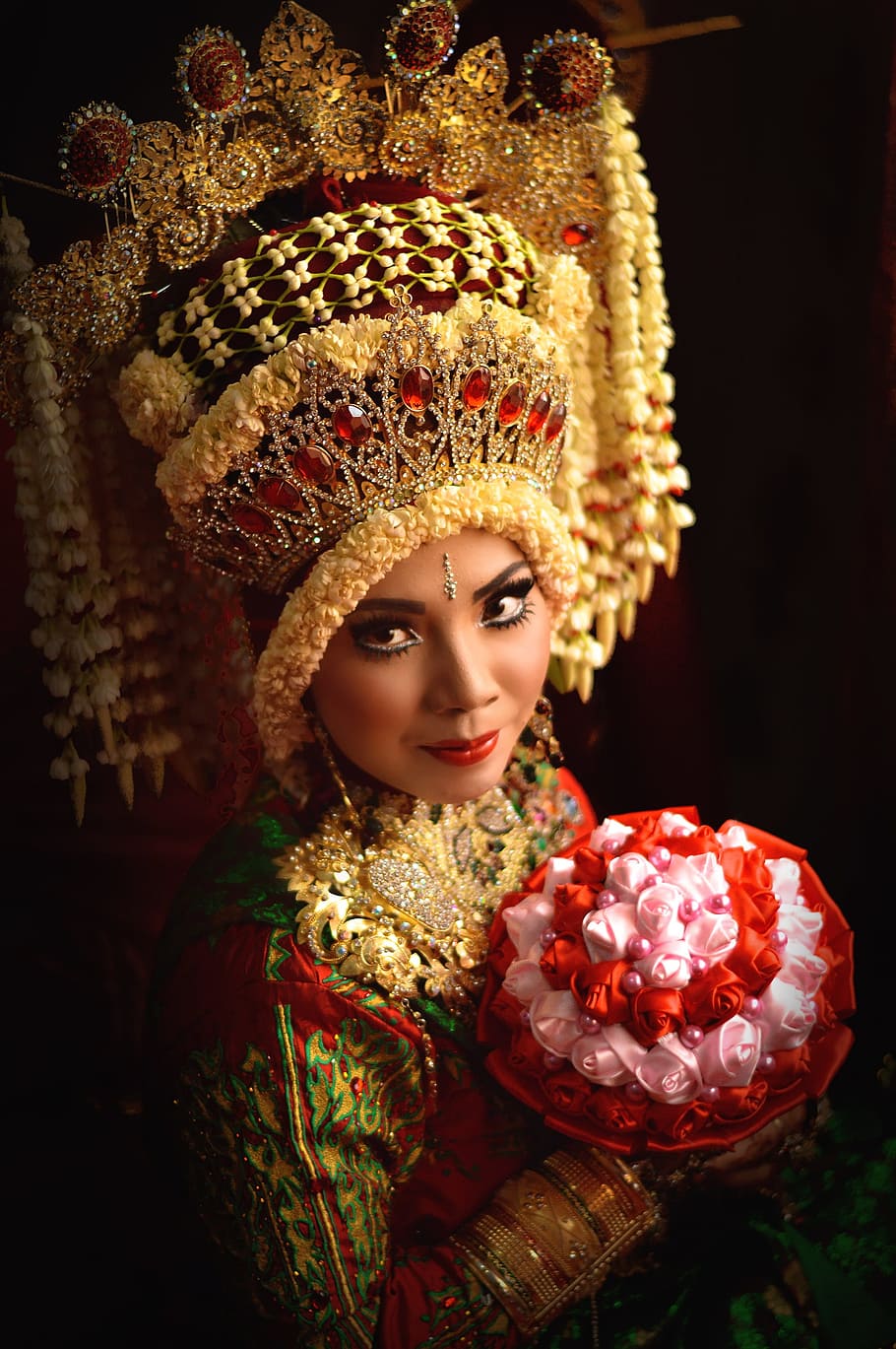 woman, green, red, floral, long-sleeved, top, culture, aceh, indonesia, wedding