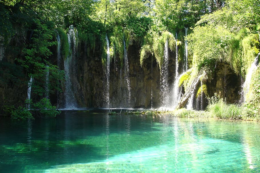 waterfalls during daytime, waterfalls, daytime, plitvice lakes, water, turquoise, waterfall, reflection, scenics, beauty in nature