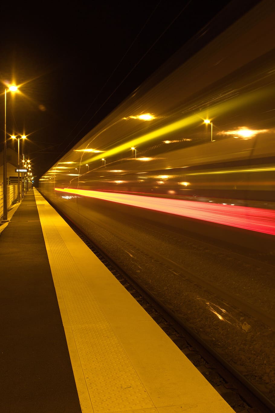 tren, ter, muelle, velocidad, estación, noche, iluminación, reflexión, transparencia, vía