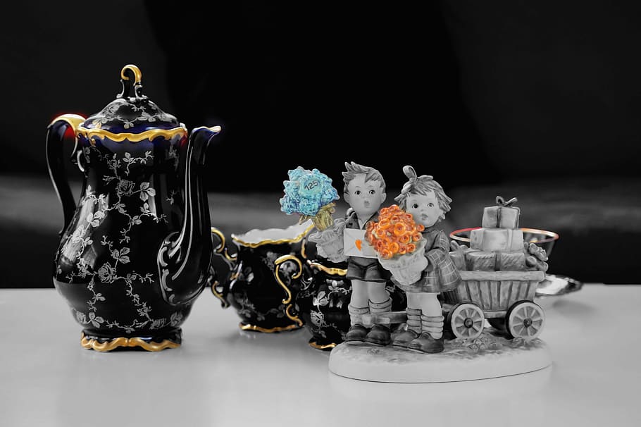 close, figurines, tea, set, porcelain, coffee pot, coffee service, teapot, black, white