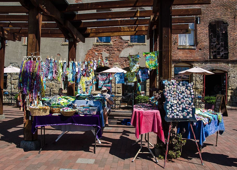 town square market, village, market, hippy, outdoor, old, tie dye, t shirts, note, card