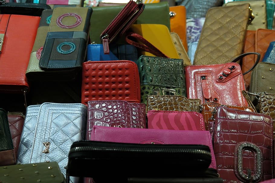 pouch lot, purse, purses, wallet, pay, shopping, money, leather, leather exchanges, year market