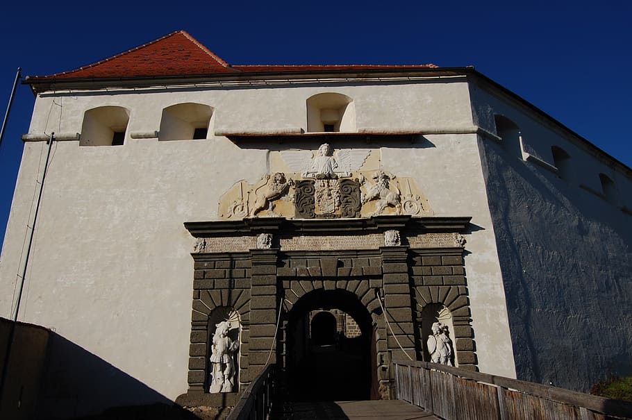 riegersburg, castle, castle gate, styria, austria, architecture, built structure, building exterior, sky, low angle view