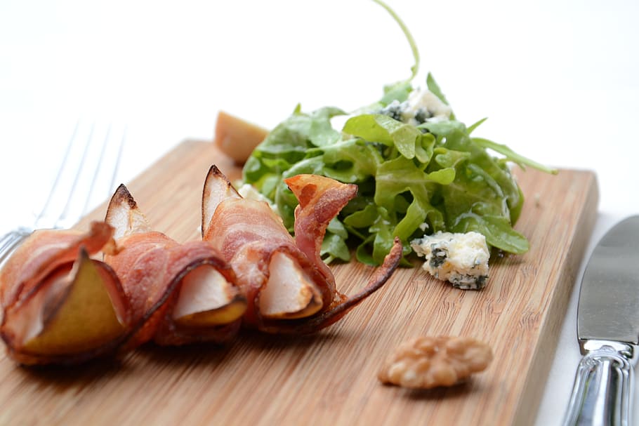 bacon dish, chopping, board, pear, food, bacon, food and drink, freshness, meat, healthy eating