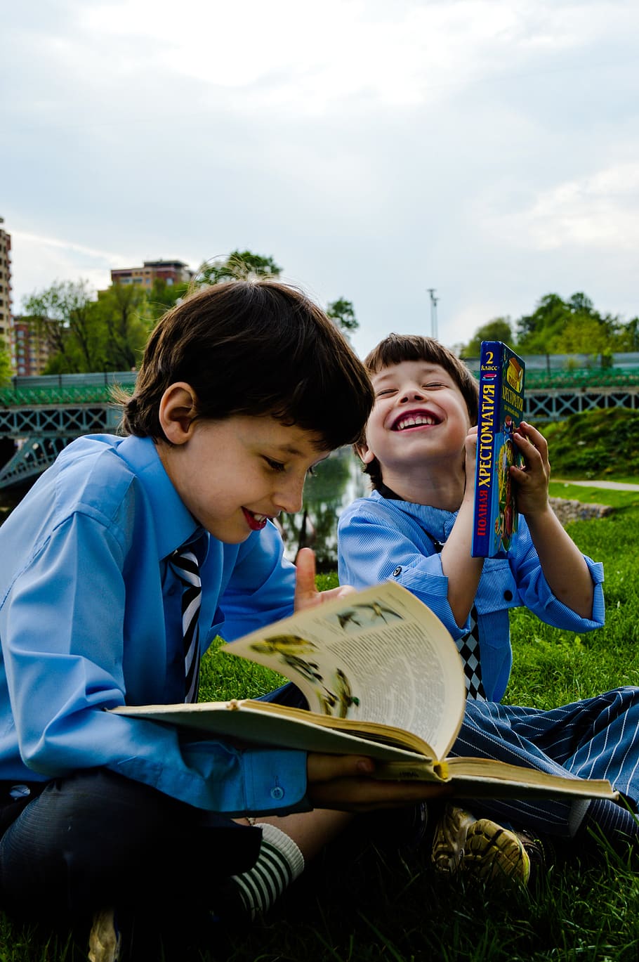 emotions, laughter, smile, kids, read, boys, students, school, childhood, book