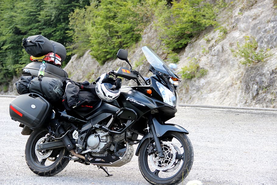 black standard motorcycle, motorcycle, suzuki, travel, holidays, stop, nabaleno, pause, v-strom, helmet