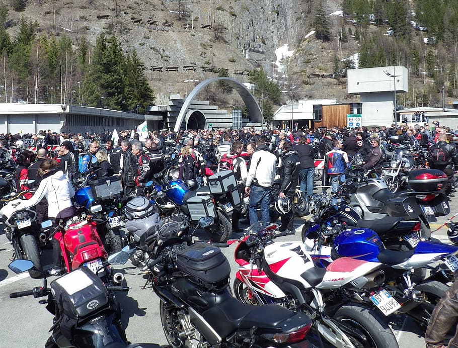 Mont Blanc Tunnel, Moto, Memorial, Sword, memorial sword, coordination motorcyclists, motorcycle, outdoors, people, large group of people