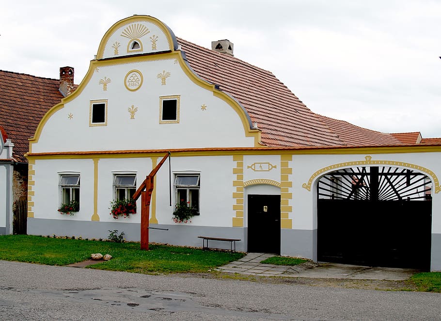 holašovice, peasant baroque, village, the outhouse, history, monument, architecture, unesco, building, built structure