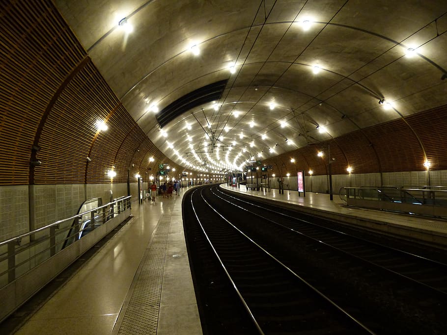 Railway Station, Dark, Gleise, seemed, underground, tube, lighting, lights, railway, platform