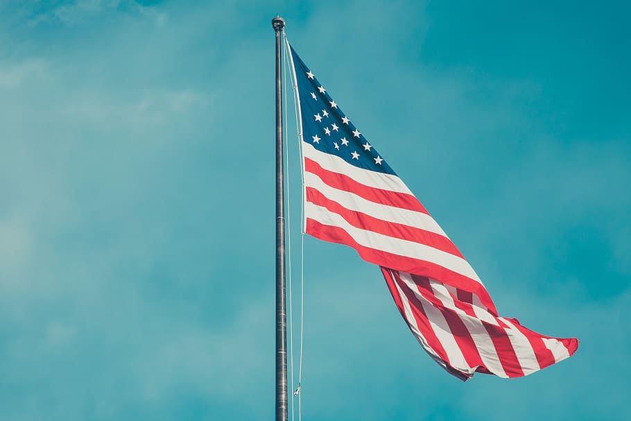 estadounidense, bandera, azul, cielo, Estados Unidos, EE. UU., barras y estrellas, patriotismo, vista de ángulo bajo, rayado