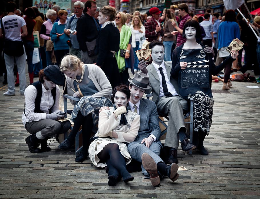 several, people, sitting, ground, daytime, street performers, edinburgh fringe, actors, performers, make up