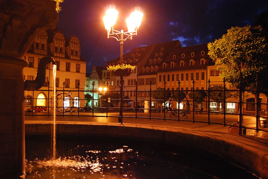 marketplace, marktplatz naumburg, fountain, wenceslas fountain, saxony-anhalt, old town, illuminated, building exterior, architecture, night