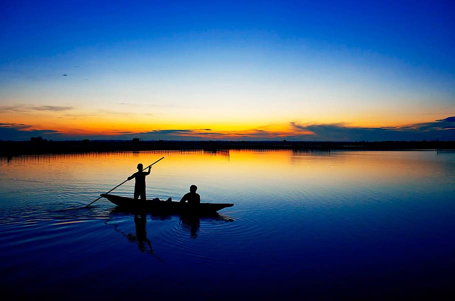 fotografía de silueta, dos, personas, barco, silueta, foto, dos personas, laguna de tam giang, hue, vietnam