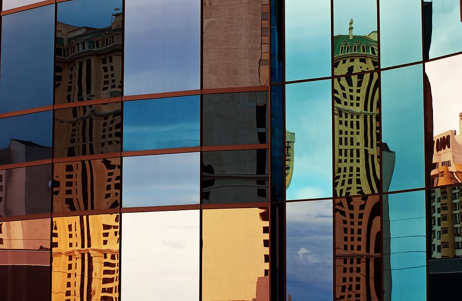 cermin persegi panjang, kaca, fasad, warna-warni, arsitektur, bangunan, indah, bersemangat, refleksi, kota