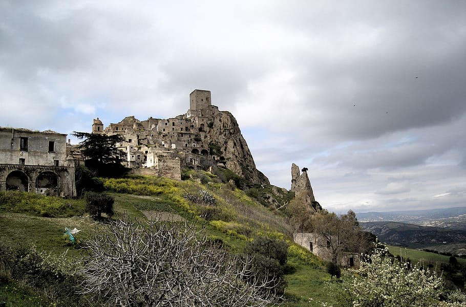craco, homeless, earthquake, southern italy, abandoned village, castle, architecture, sky, history, cloud - sky