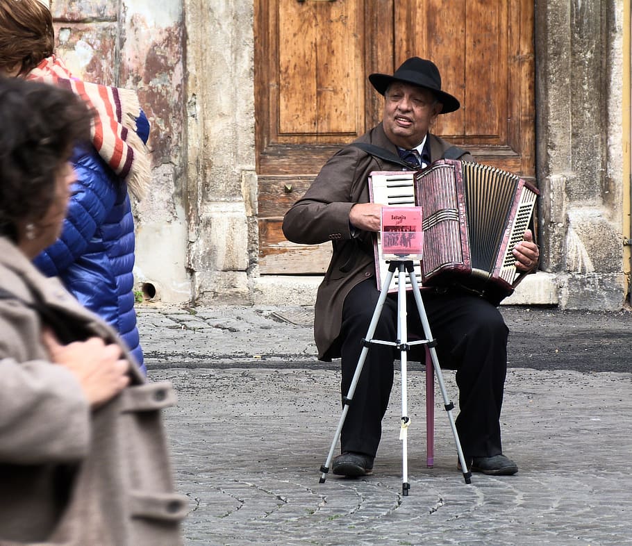 Roma, músico callejero, Italia, vacaciones, músicos callejeros, evitan, realmente, todavía existen, tripa, importante