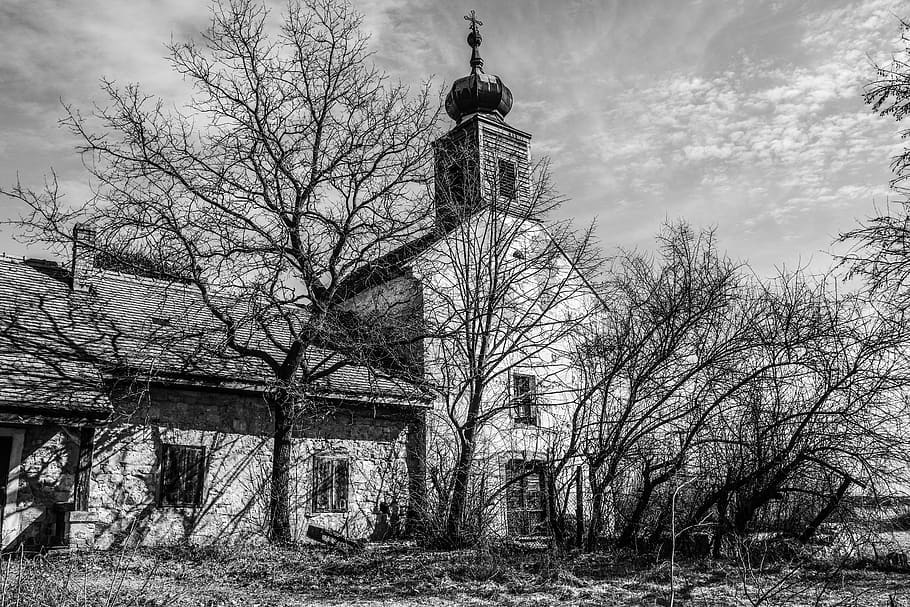 preto e branco, abandonado, igreja abandonada, arquitetura, cristandade, igreja, história, ponto de referência, velho, ao ar livre