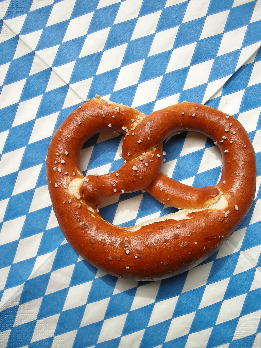 pretzel, blue, white, textile, breze, eat, bavaria, beer garden, southern german cuisine, food
