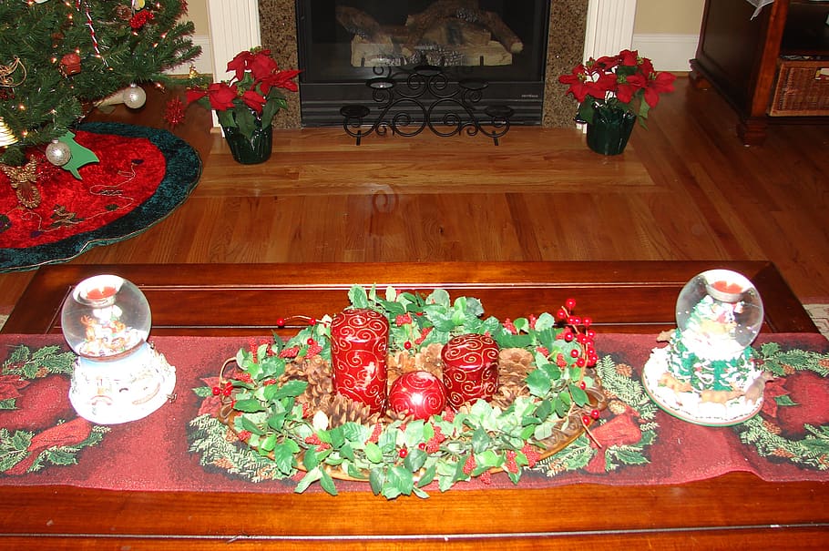 centerpiece, holiday, snow globes, christmas, season, decoration, celebrate, holidays, table, candle