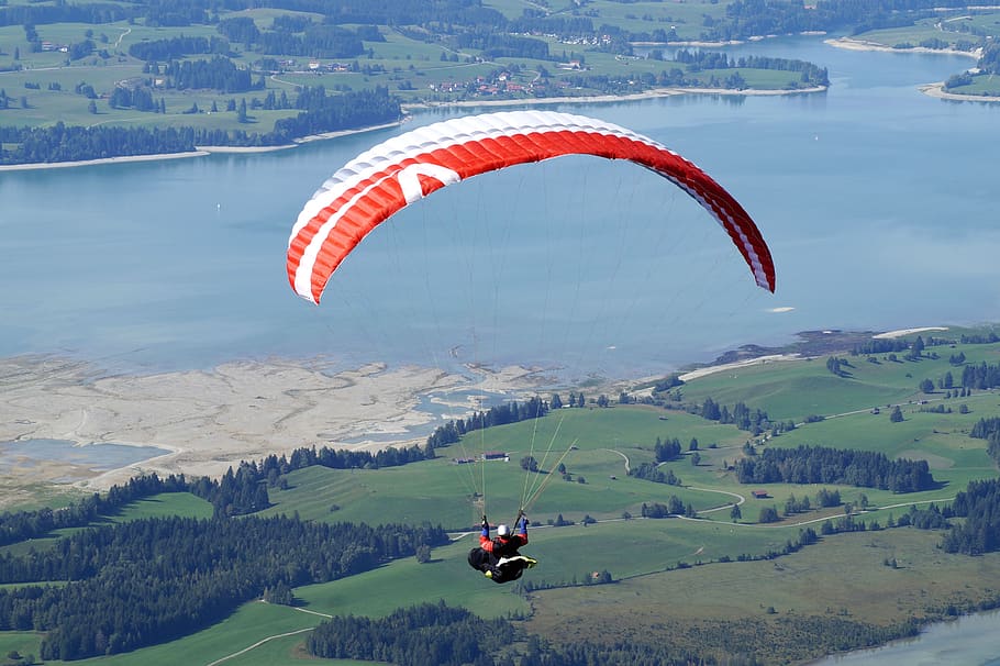 paragliding, flying, air sports, paraglider, dom, lake, blue, sport, adventurer, hobby