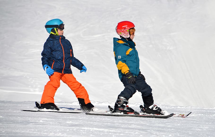 fotografi, anak-anak, naik, papan luncur salju, kursus ski, bukit latihan, hutan hitam, jalur ski, bukit anak, pemula