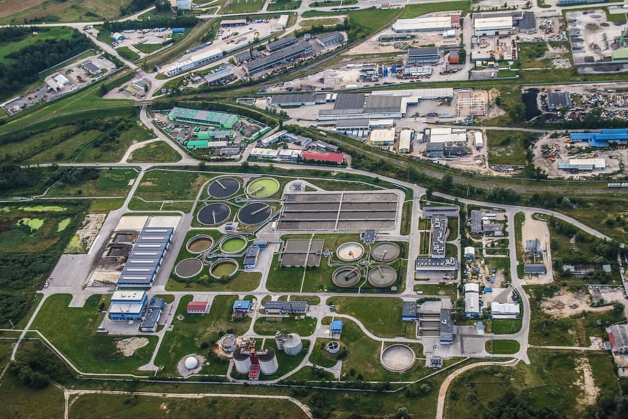 air limbah pabrik pengolahan, kilang, foto udara, ketinggian, bangunan, kota, Kielce, swietokrzyskie, Polandia, arsitektur