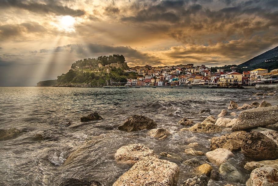scenery, body, water, parga, fishing village, sunset, afternoon, beach, clouds, sea