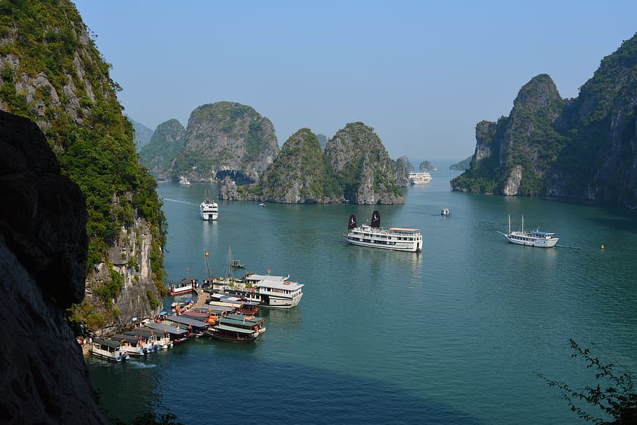 ha long bay, vietnam, travel, cruise, sung sot cave, nautical vessel, water, transportation, mode of transportation, mountain