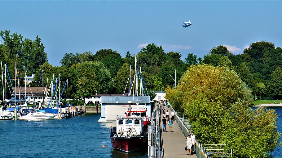 airship, zeppelin, friedrichshafen, pelabuhan, danau constance, pejalan kaki, perjalanan, Liburan, relaksasi, pohon