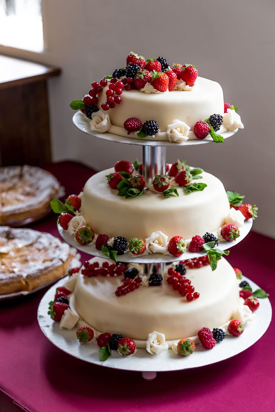 white, icing-coated 3- tier cake, 3-tier, wedding cake, cake, summer, wedding, cream pie, cream cake, marzipan