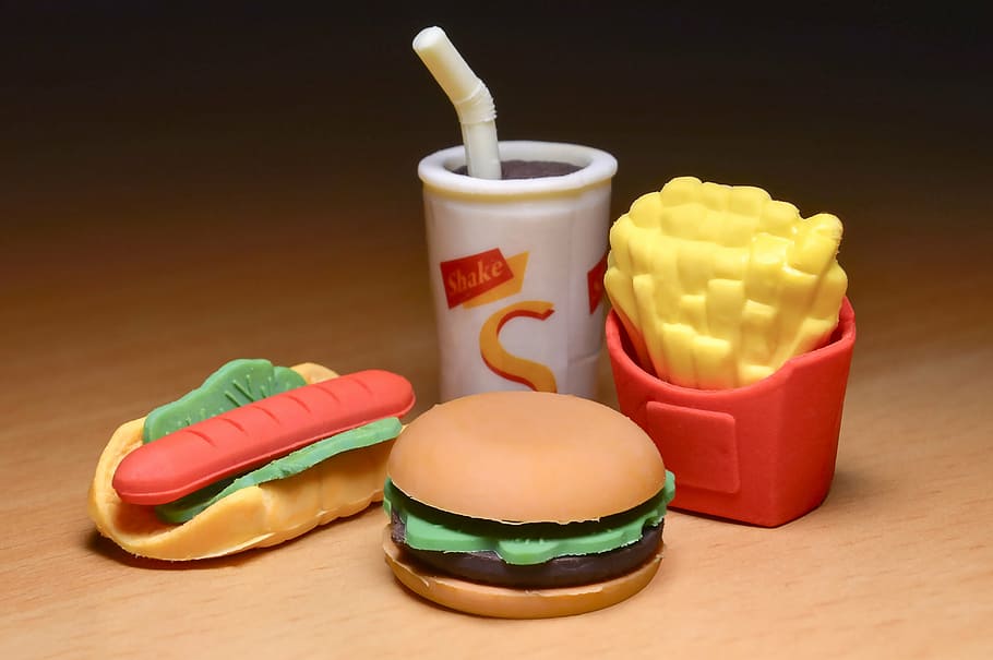 several, fast, food toys, chips, fast food, food, hamburger, junk food, plastic, restaurant