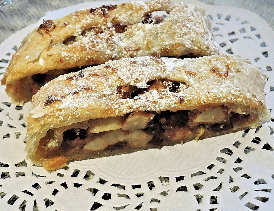 two, breads, top, white, ceramic, plate, strudel, pastry, apples, raisins