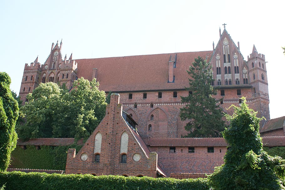 malbork, poland, castle, medieval, europe, old, historic, marienburg, teutonic, fortress