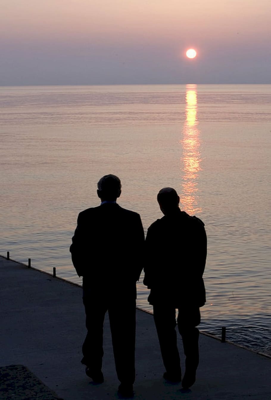 two, men, underneath, golden, hour, silhouettes, sunset, leaders, world, countries