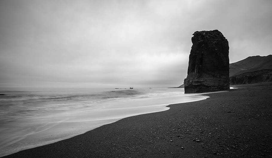 nature, landscape, ocean, sea, beach, water, waves, current, sand, black and white