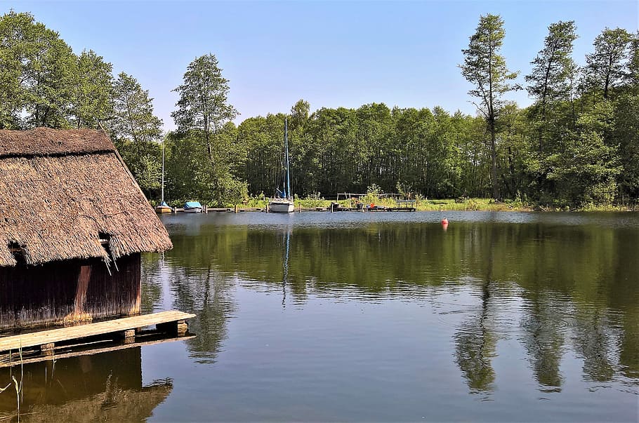 brown, house, body, water, lake, schaalsee, northern germany, landscape, old boat house, thatched