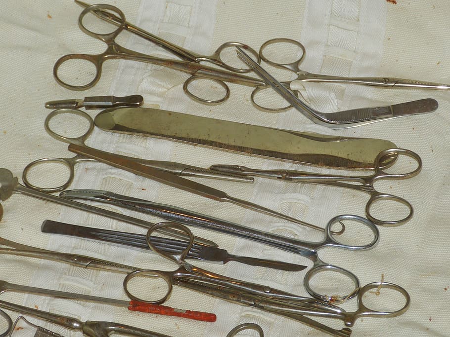 medical, hospital, clinic, doctor, cutlery, scissors, pliers, operation, op, tweezers