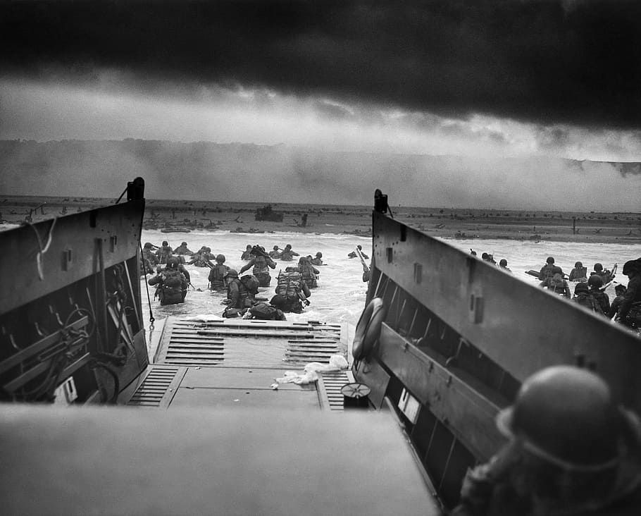 grayscale photo, d-day landing, norway, war, dropship, normandy, world war ii, allied, wwii, france