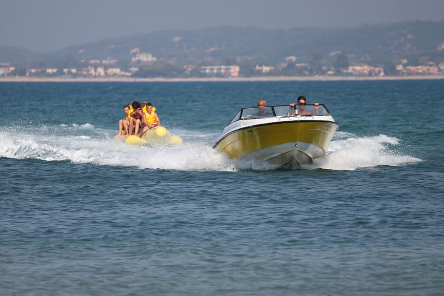 kelompok, orang-orang, berkuda, siang hari, Speed ​​Boat, Laut, Liburan, Banana Boat, pisang, air