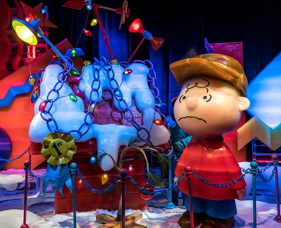 Ice Sculptures Gaylord Palms Exhibit Charlie Brown Characters Froze Dog House Christmas Snoopy Christmas Tree Cartoon Characters Pxfuel