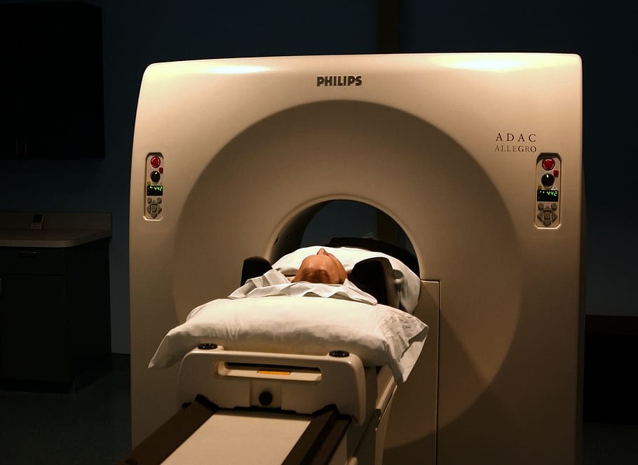 man, white, philips adac ct scanner, patient, positiron emission tomography, pet, scanner, diagnosis, medical, nuclear medicine