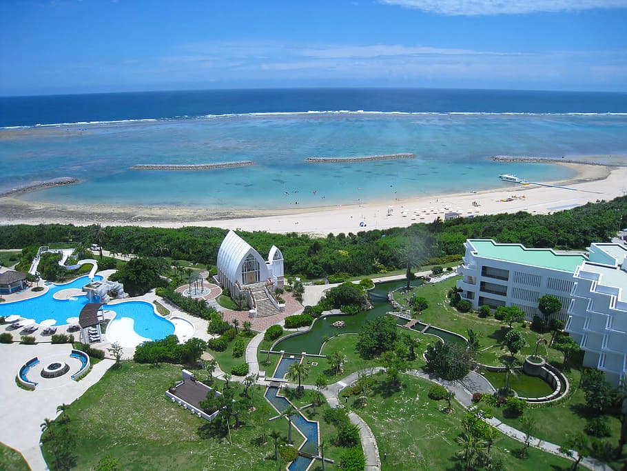 isla ishigaki, iglesia, boda, vidrieras, arrecifes de coral, piscina, cielo azul, nube, okinawa, islas periféricas