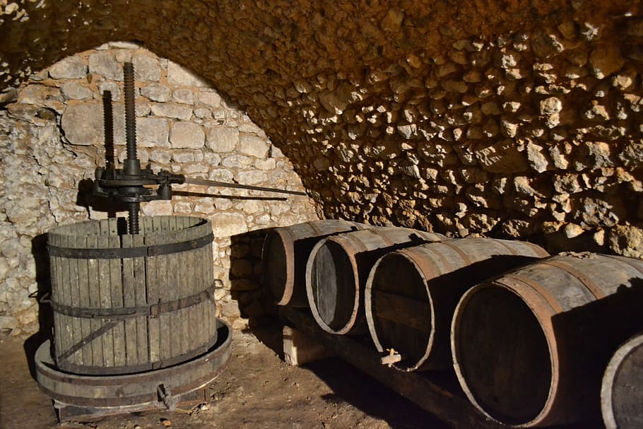 Press, Cave, Barrel, Wine, France, castle, old barrel, wooden barrel, wine press, cellar