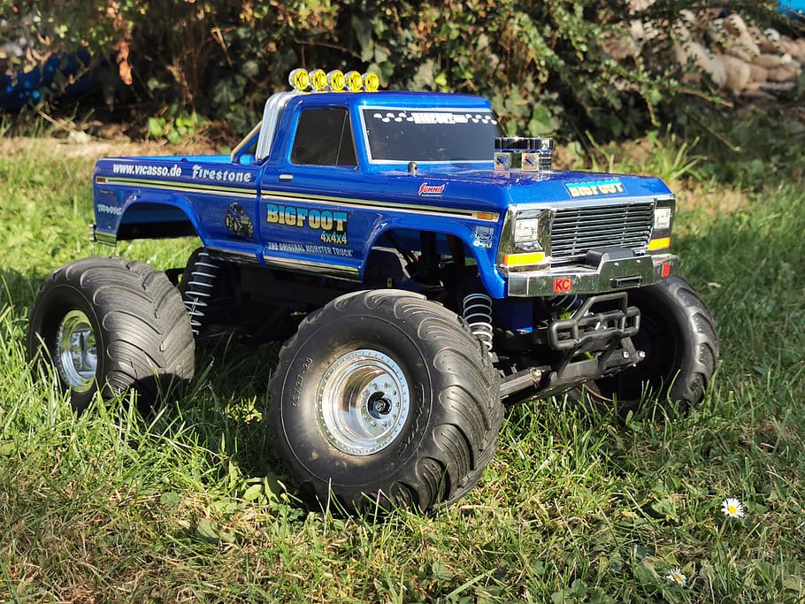 rc car, traxxas, monster truck, modelling, rc model, remotely controlled, auto, hobby, offroad, transportation