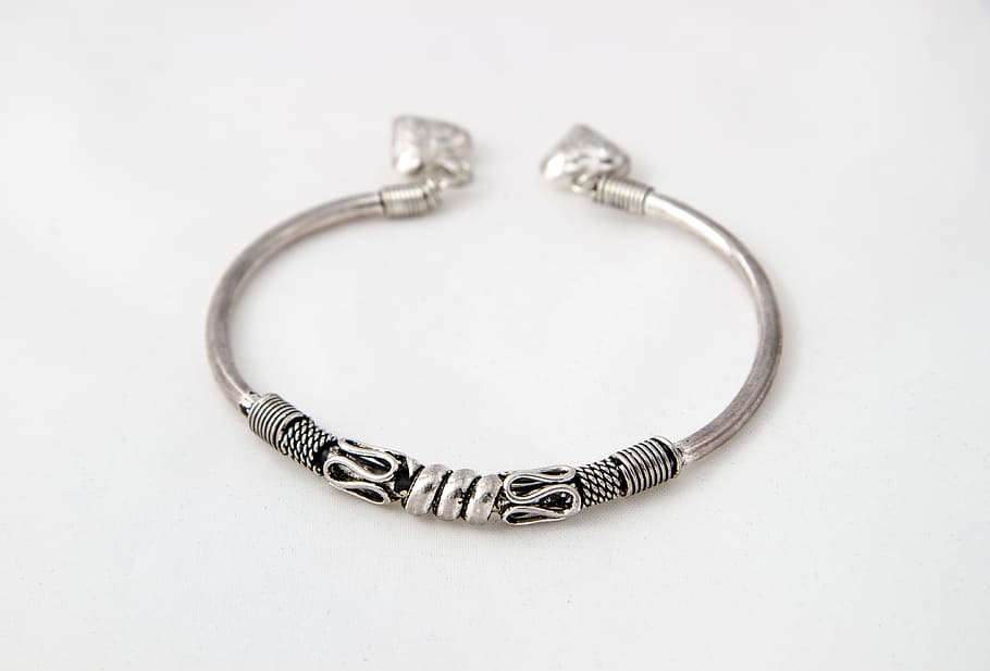 silver-colored snake-sculpted bracelet, white, surface, Bracelet, Metal, Silver, Pattern, metal bracelet, snake, the etruscans