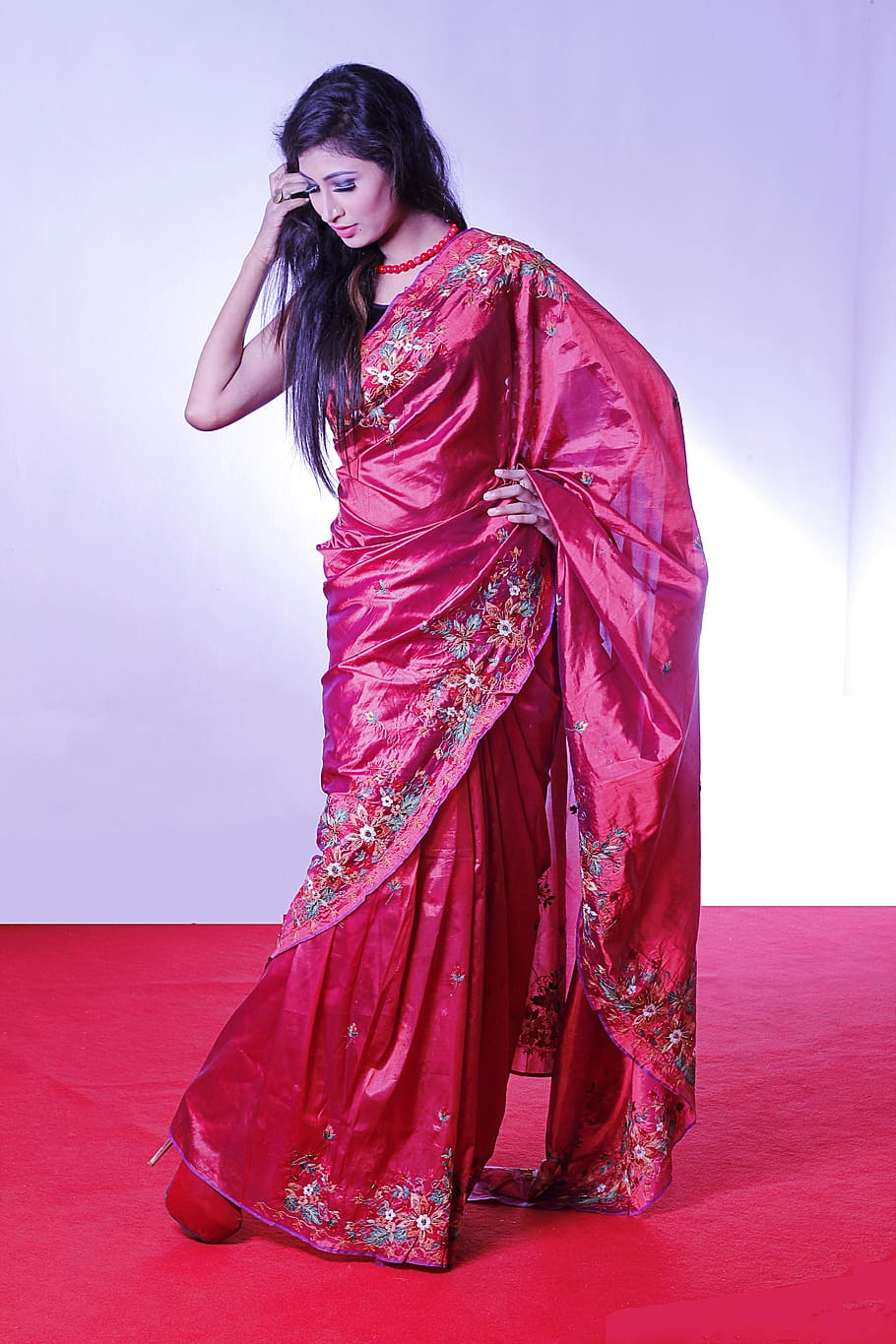 Sharee, gaya, wanita, mode, tradisional, pakaian, bangladeshi, model, wanita seksi, terlihat mulia