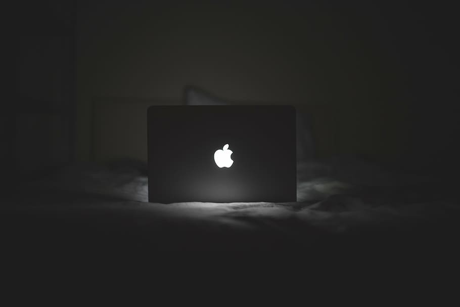 turn-on macbook, bed, macbook, apple, light, laptop, computer, night, technology, illuminated