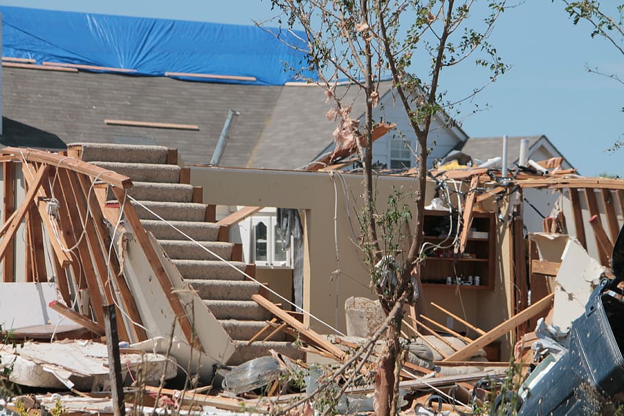 Moore, Oklahoma, Tornado, Disaster, Ruin, bencana alam, kehancuran, hancur, tangga, rumah